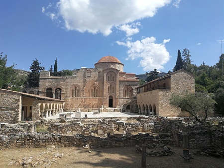 Μονή Δαφνίου, Δήμος Χαϊδαρίου. Μνημείο Παγκόσμιας Πολιτιστικής Κληρονομιάς UNESCO