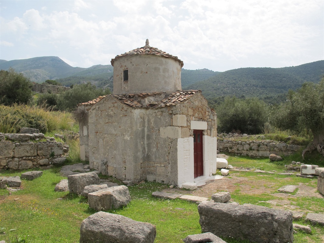 Παλαιοχριστιανική Βασιλική Αιγοσθένων και Ναός Παναγίας ή Αγίας Άννας, Αρχαιολογικός Χώρος Αιγοσθένων, Πόρτο Γερμενό, Δήμος Μάνδρας-Ειδυλλίας